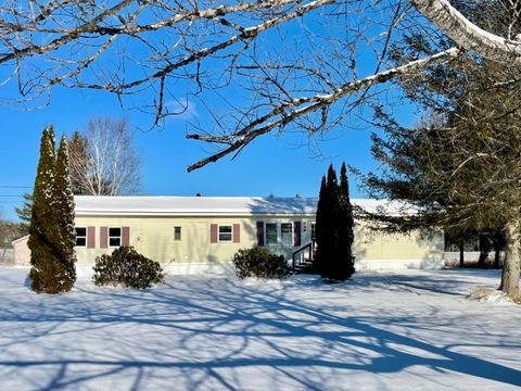 Photo of 999 Fuller Road, Hermon, ME 04401 (MLS # 1646004)