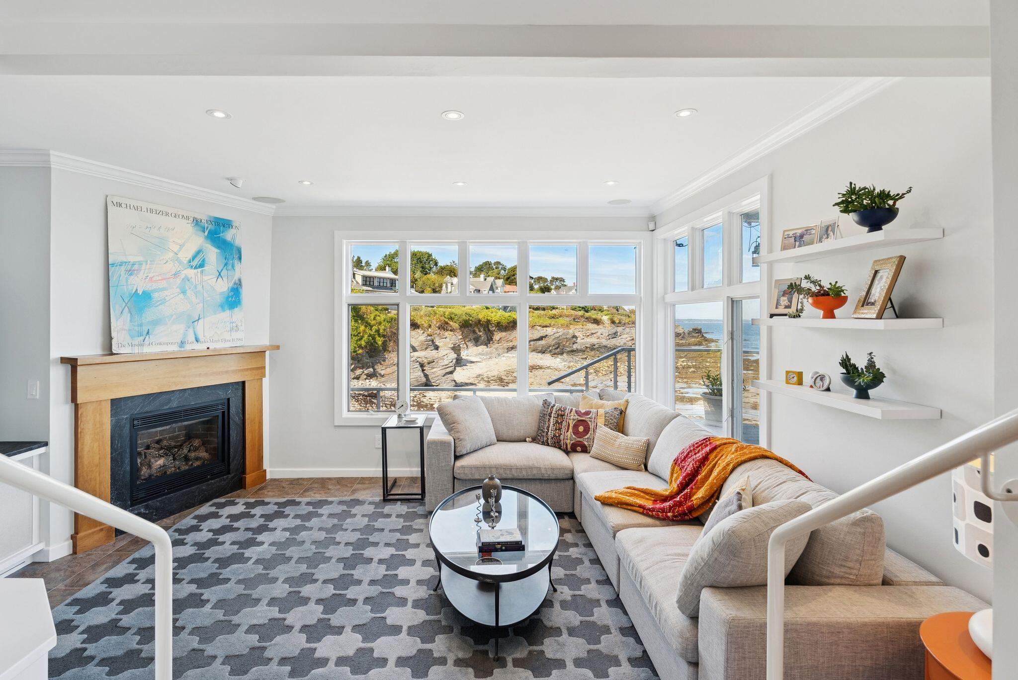 South Portland, Maine, 04106, United States, 2 Bedrooms Bedrooms, ,2 BathroomsBathrooms,Residential,Active,2013638