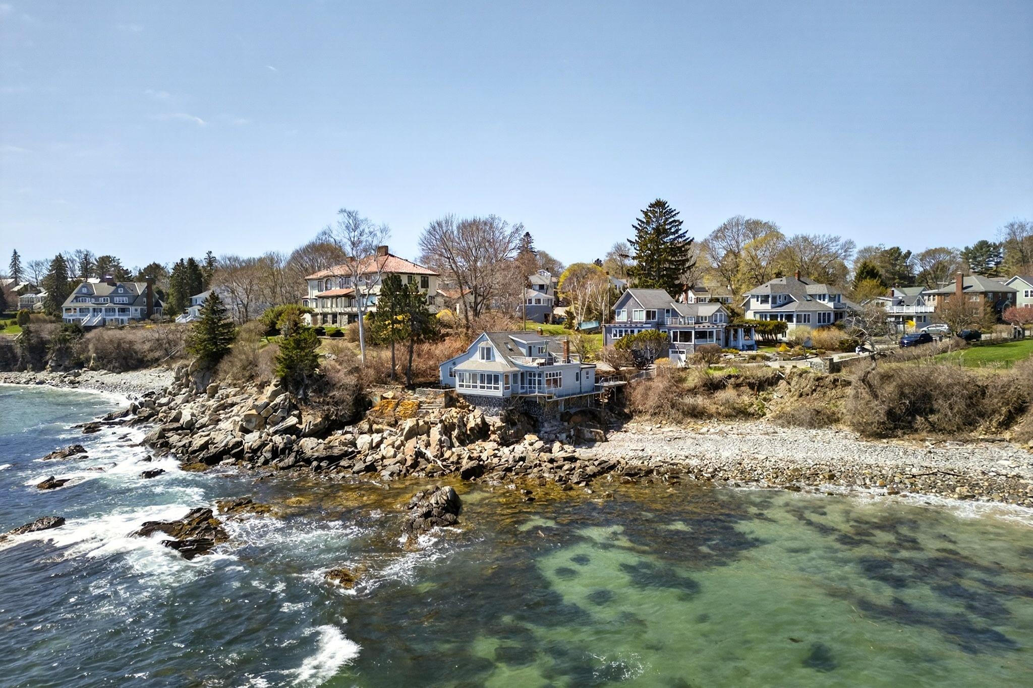 South Portland, Maine, 04106, United States, 2 Bedrooms Bedrooms, ,2 BathroomsBathrooms,Residential,Active,2013638