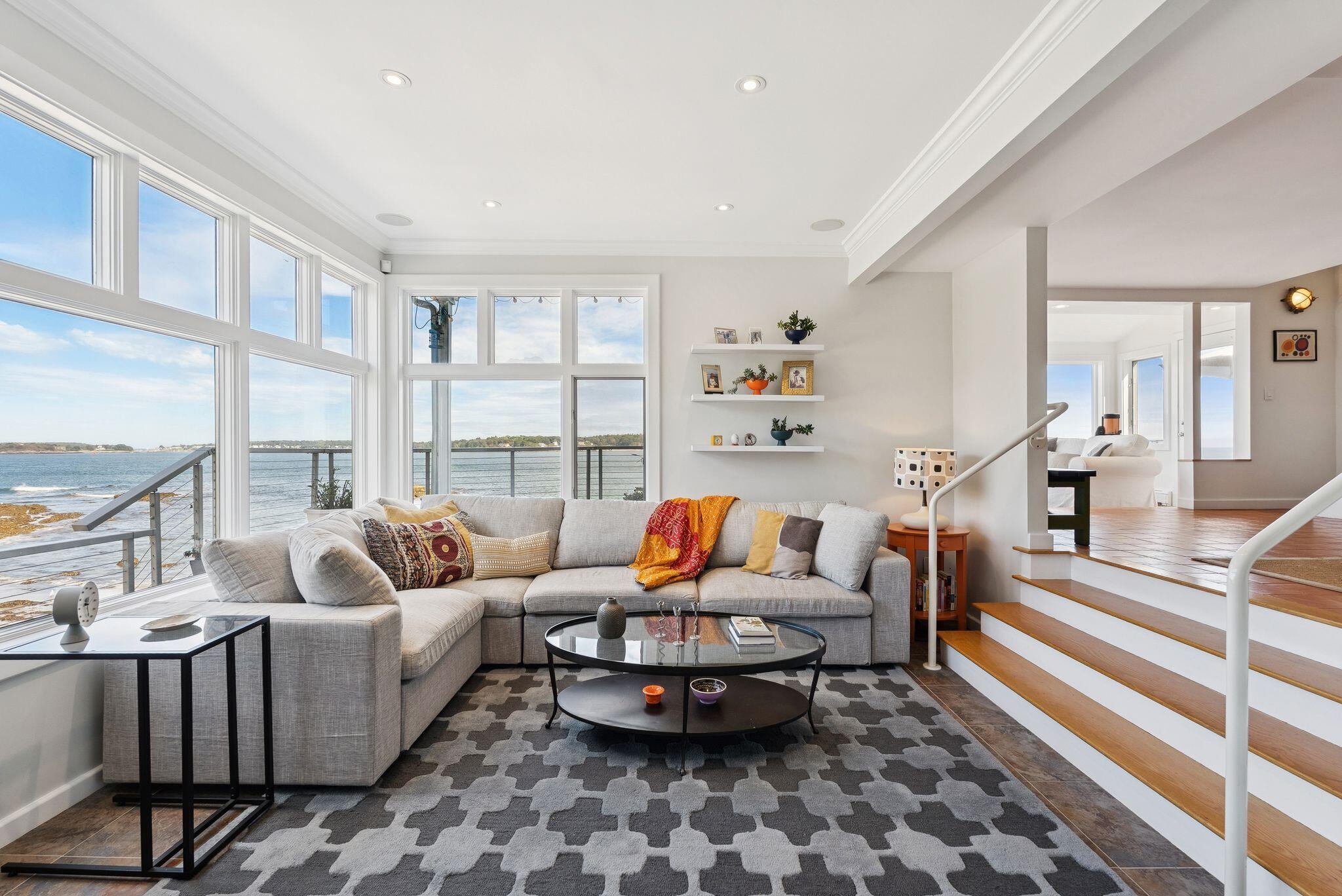 South Portland, Maine, 04106, United States, 2 Bedrooms Bedrooms, ,2 BathroomsBathrooms,Residential,Active,2013638
