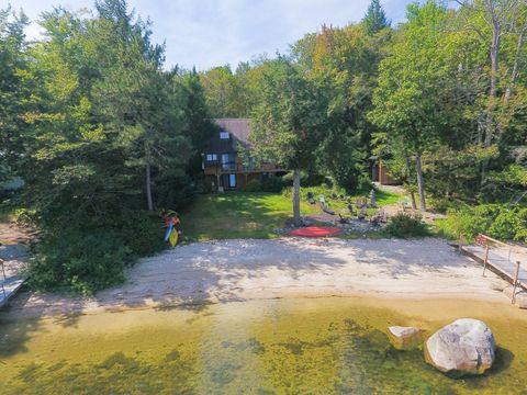 Photo of 109 Wild Acres Road, Raymond, ME 04071 (MLS # 1637472) Photo of 109 Wild Acres Road, Raymond, ME 04071 (MLS # 1637472)
