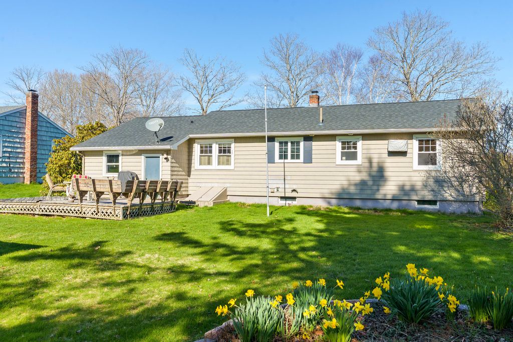 Photo of 6 Matthews Avenue, Bath, ME 04530 (MLS # 1661308)