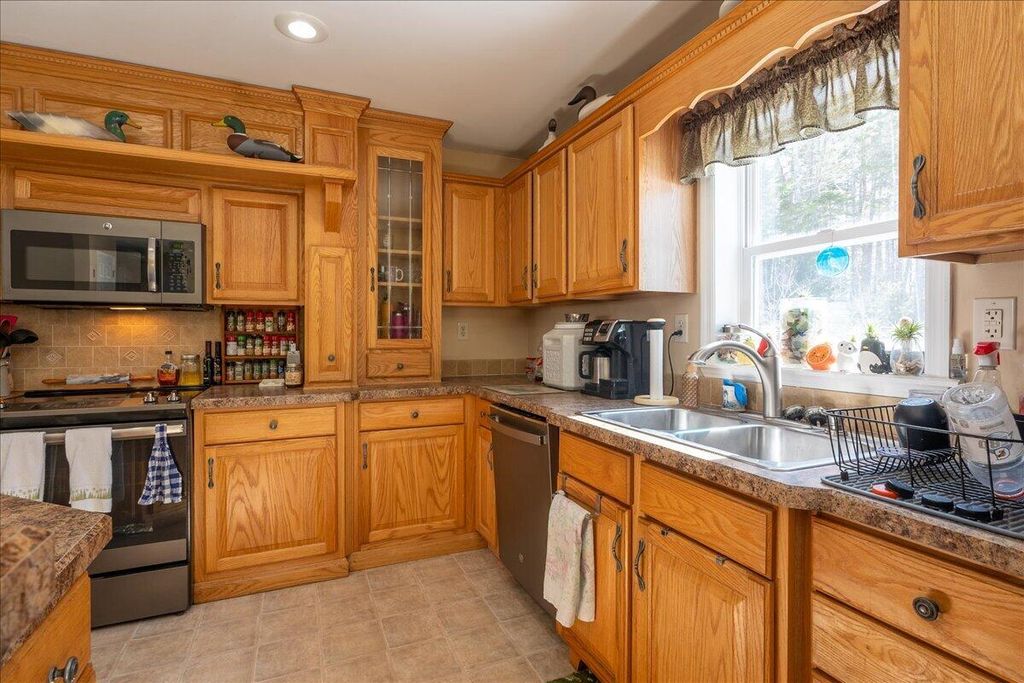 Photo of 407 Waldoboro Road, Friendship, ME 04547 (MLS # 1653636)