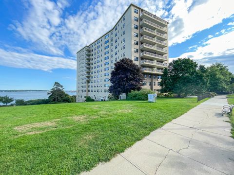 Photo of 45 Eastern Promenade #2H, Portland, ME 04101 (MLS # 1647151)