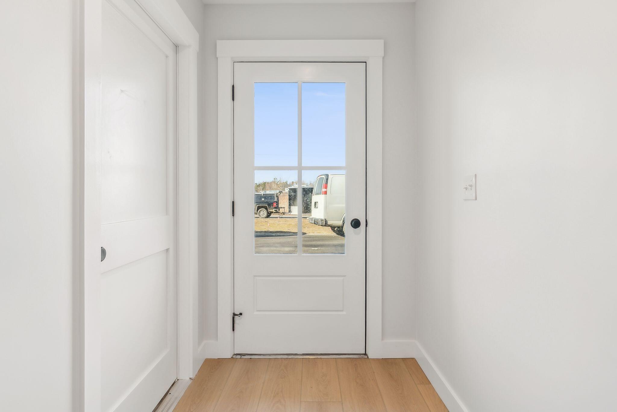 24 Salt Point Drive 24