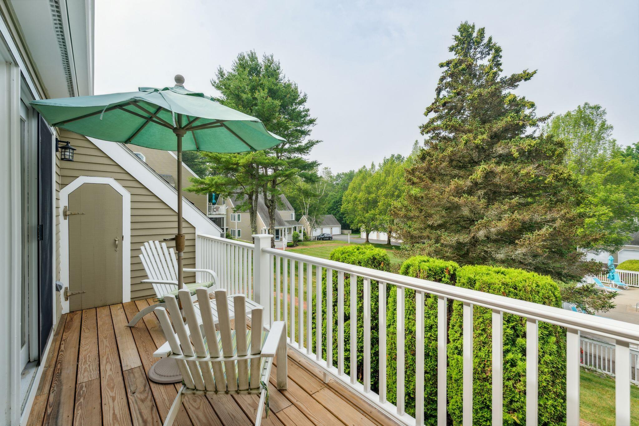 Kennebunk, Maine 04043, United States, 3 Bedrooms Bedrooms, ,3 BathroomsBathrooms,Residential,Pending,165989