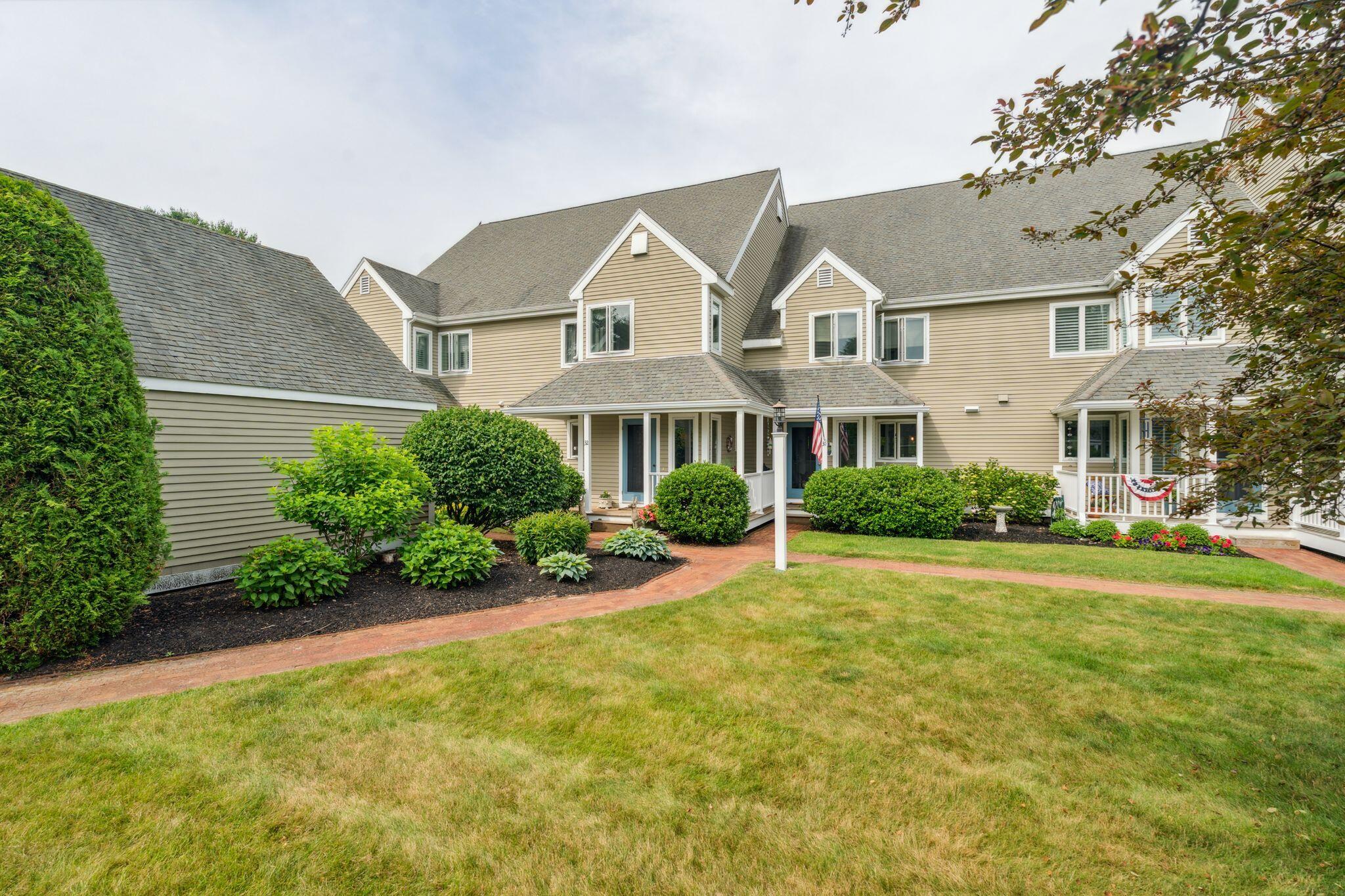 Kennebunk, Maine 04043, United States, 3 Bedrooms Bedrooms, ,3 BathroomsBathrooms,Residential,Pending,165989