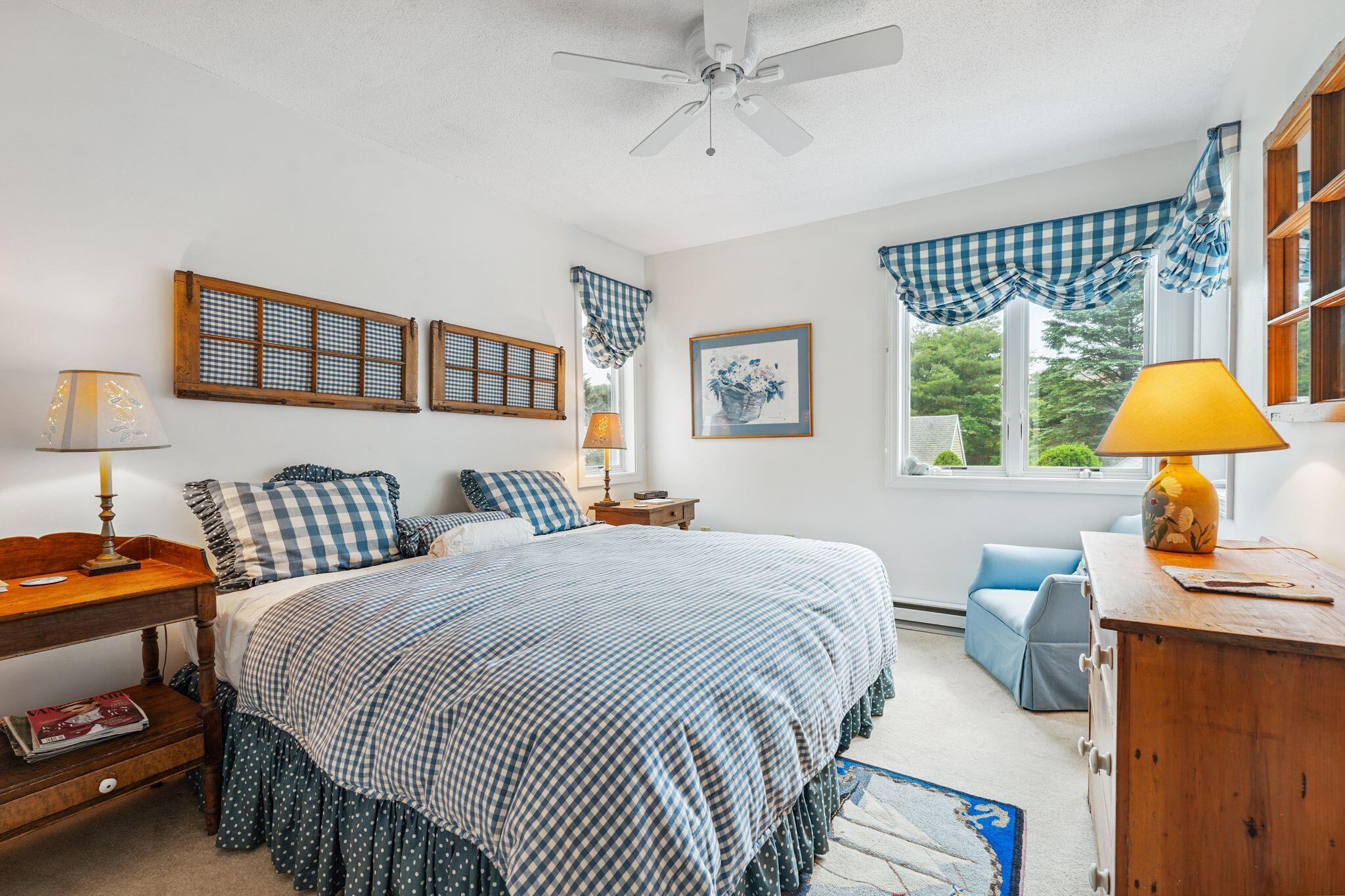 Kennebunk, Maine 04043, United States, 3 Bedrooms Bedrooms, ,3 BathroomsBathrooms,Residential,Pending,165989