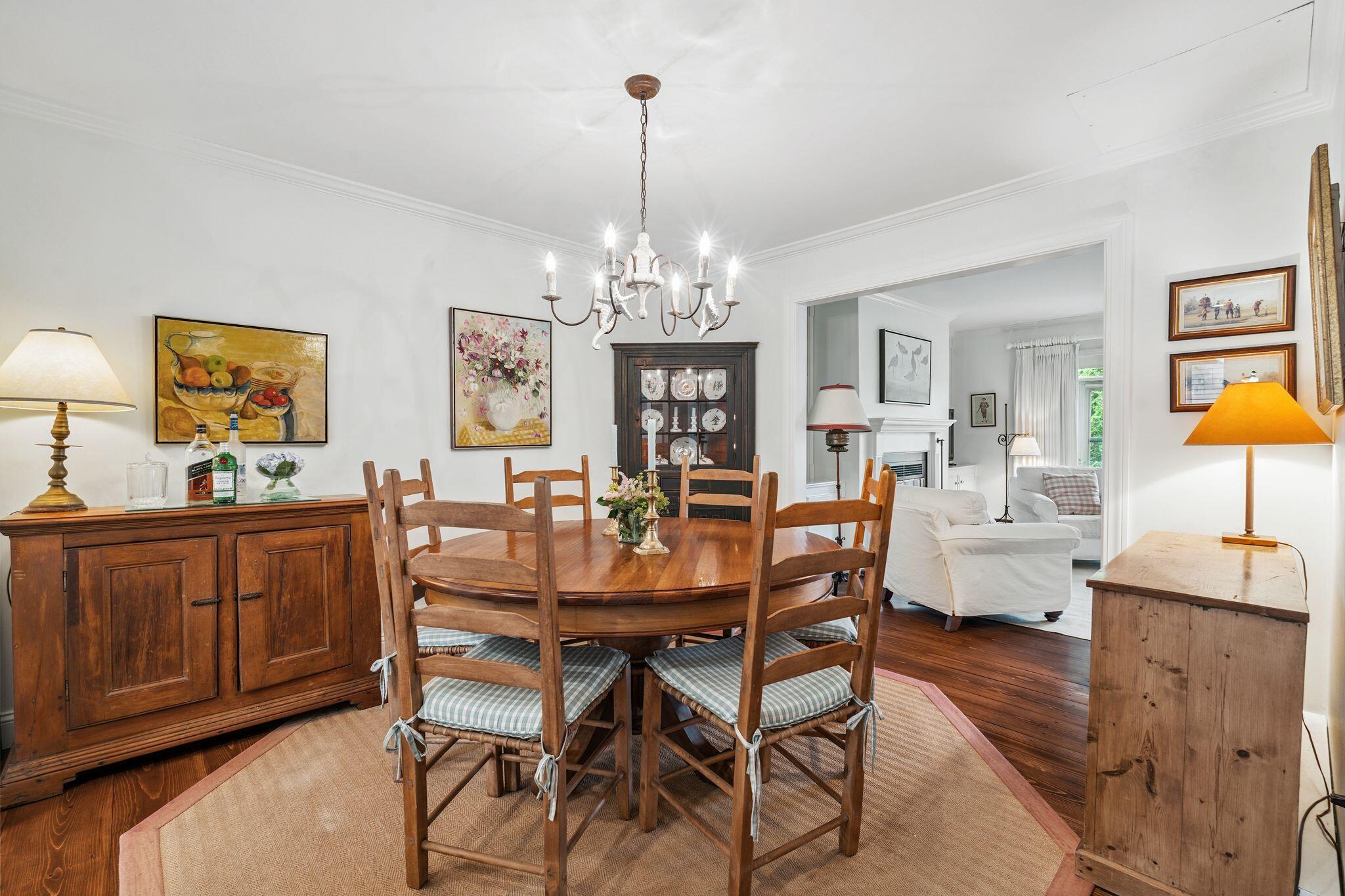 Kennebunk, Maine 04043, United States, 3 Bedrooms Bedrooms, ,3 BathroomsBathrooms,Residential,Pending,165989