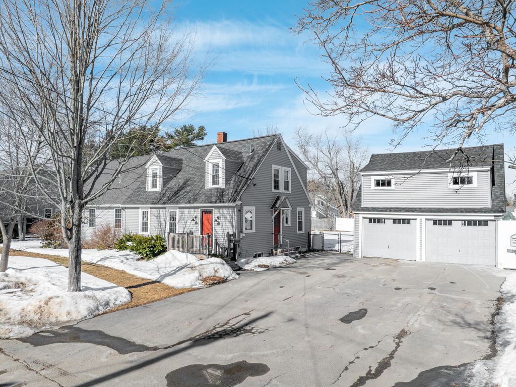 Photo of 15 Fairfax Street, Bangor, ME 04401 (MLS # 1654257)