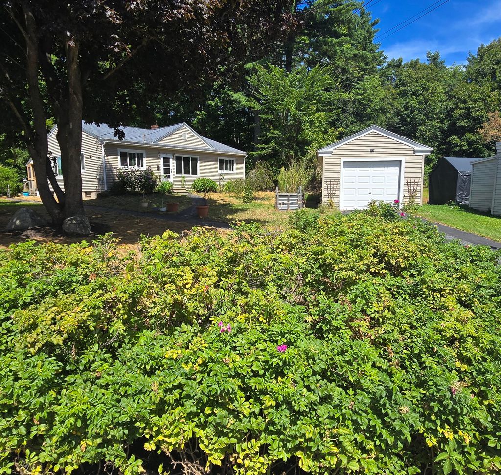 Photo of 64 Laurier Street, Lewiston, ME 04240 (MLS # 1634729)