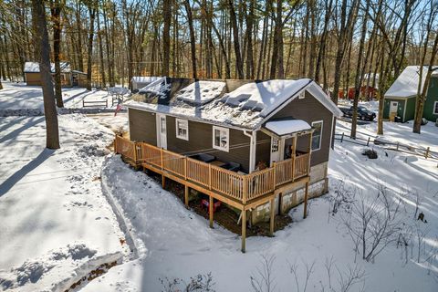 Photo of 37 Sunny Lane, Sanford, ME 04073 (MLS # 1653142)