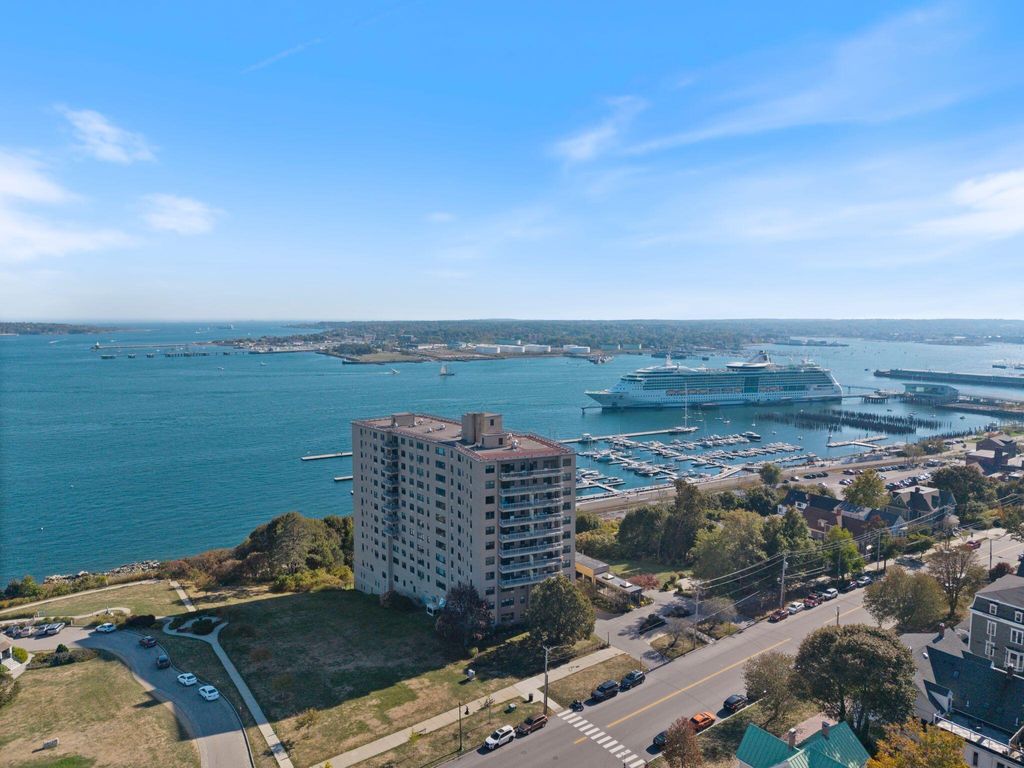 Photo of 45 Eastern Promenade #11J, Portland, ME 04101 (MLS # 1657334)