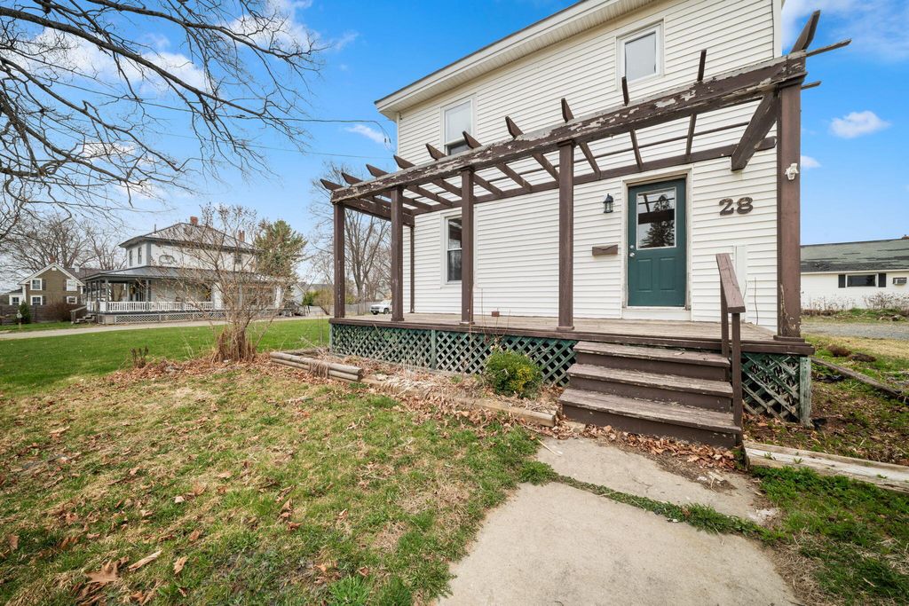 Photo of 28 Weeks Street, Houlton, ME 04730 (MLS # 1660012)