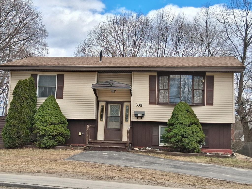 Photo of 335 Benton Avenue, Winslow, ME 04901 (MLS # 1659353)