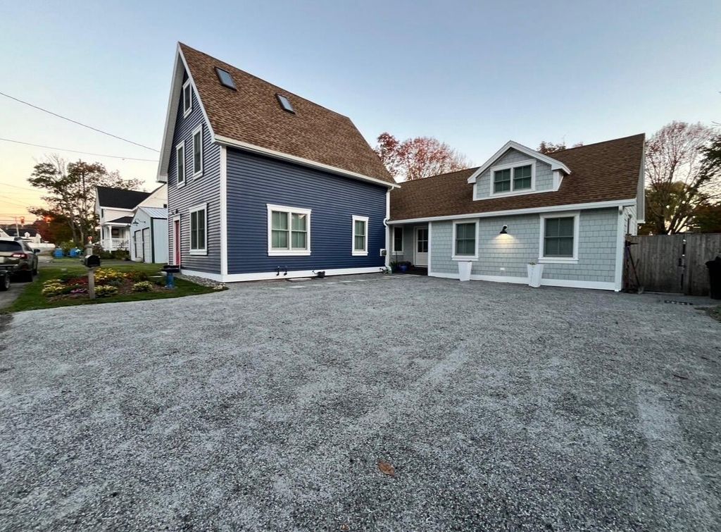 Photo of 21 Maverick Street, Rockland, ME 04841 (MLS # 1652406)