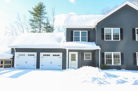 Photo of 18 Violet Drive #18, Farmingdale, ME 04344 (MLS # 1646163)