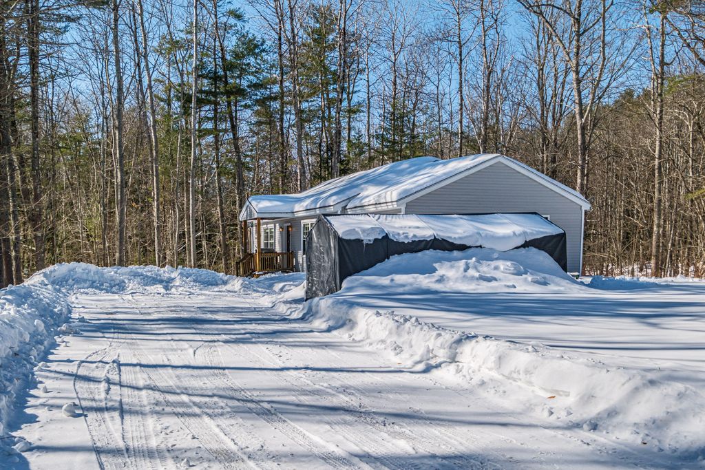 Photo of 10 Prout Road, Freeport, ME 04032 (MLS # 1653044)