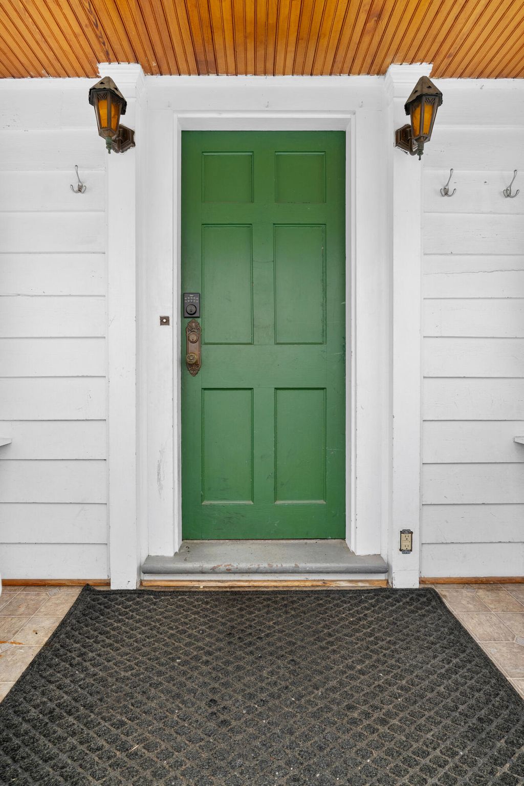 Photo of 28 Andrews Road, Bath, ME 04530 (MLS # 1649746)