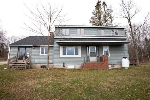 Photo of 7 Kindred Spirits Way, Bucksport, ME 04416 (MLS # 1651502)