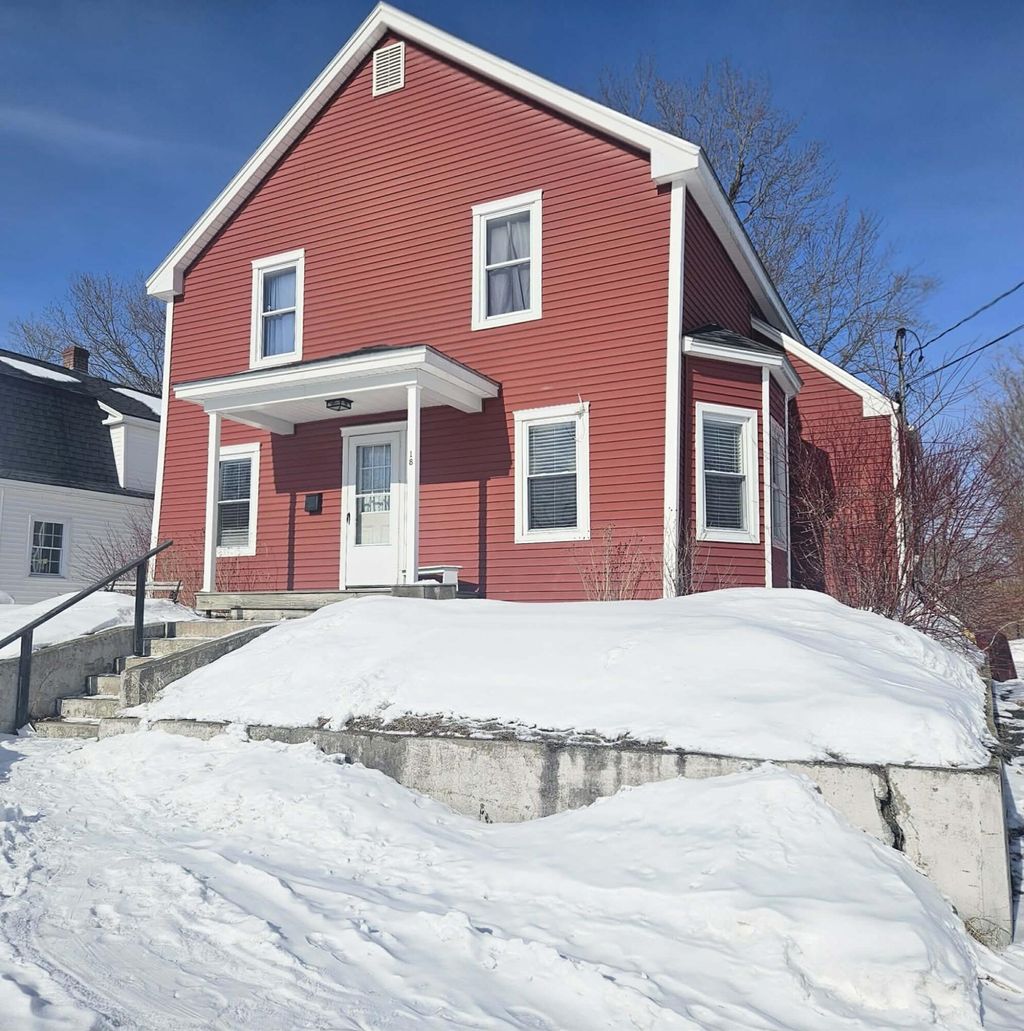 Photo of 18 King Avenue, Lewiston, ME 04240 (MLS # 1651438)