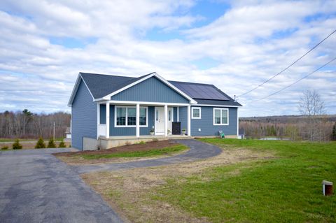 Photo of 879 Blackstream Road, Hermon, ME 04401 (MLS # 1660460)