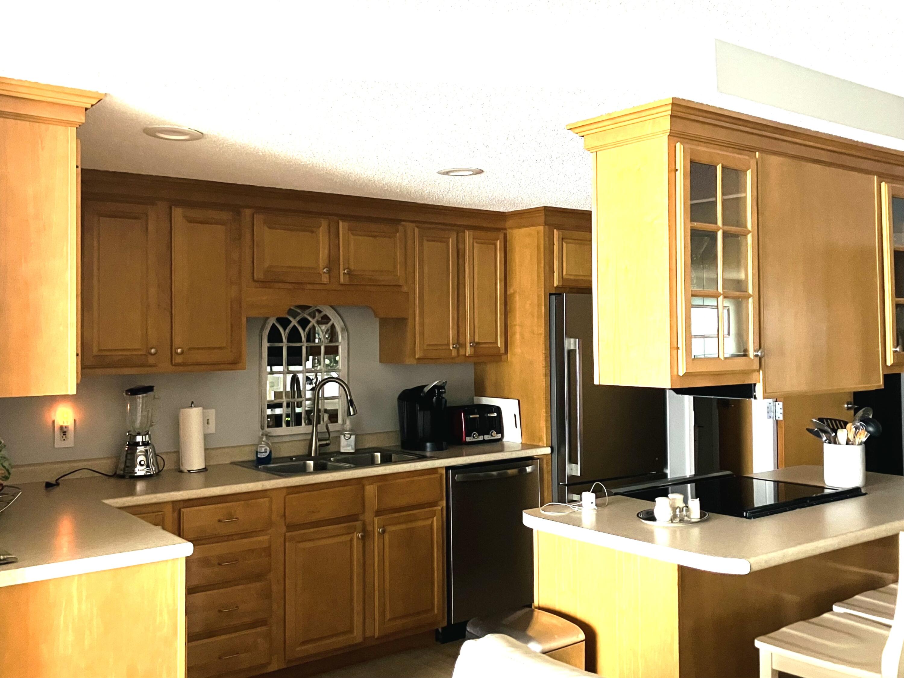 205 E Grand Avenue 7D