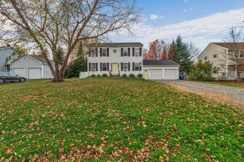 Photo of 10 Independence Avenue, Hampden, ME 04444 (MLS # 1642253) Photo of 10 Independence Avenue, Hampden, ME 04444 (MLS # 1642253)