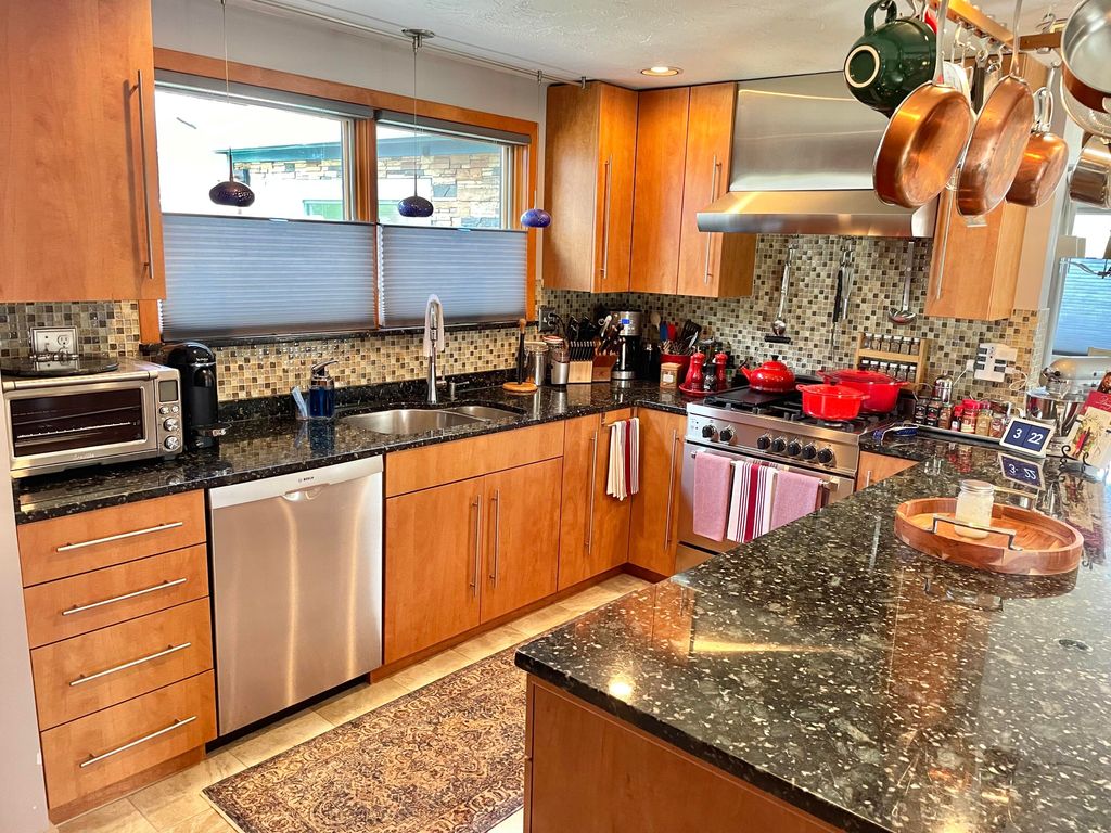 Photo of 16 Howard Avenue, Wells, ME 04090 (MLS # 1656377)