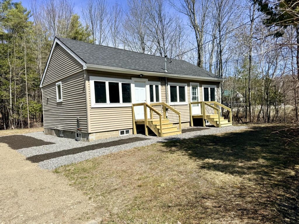 Photo of 515 Eastern Avenue, Augusta, ME 04330 (MLS # 1657517)