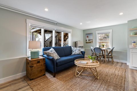 17 Tunis Avenue Unit 1, Old Orchard Beach, ME 04064 - MLS#: 1619207