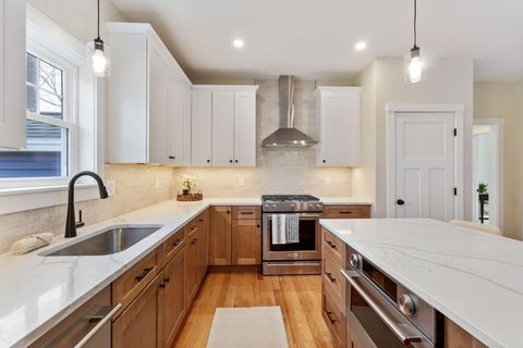 Photo of 19 Forest Glen Lane, Topsham, ME 04086 (MLS # 1658874)