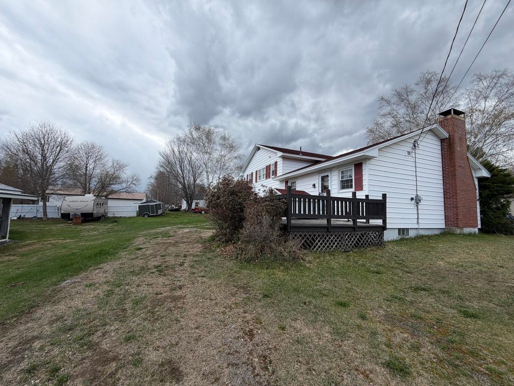 Photo of 43 Elm Street, East Millinocket, ME 04430 (MLS # 1661406)