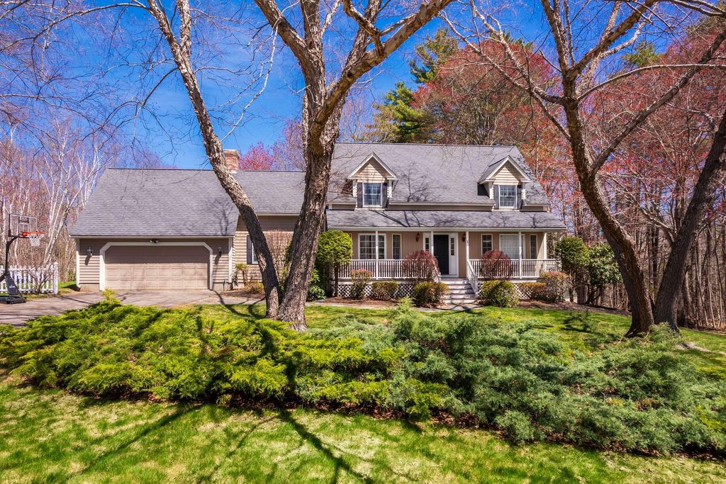Photo of 1 Meadowlark Drive, York, ME 03909 (MLS # 1660836)