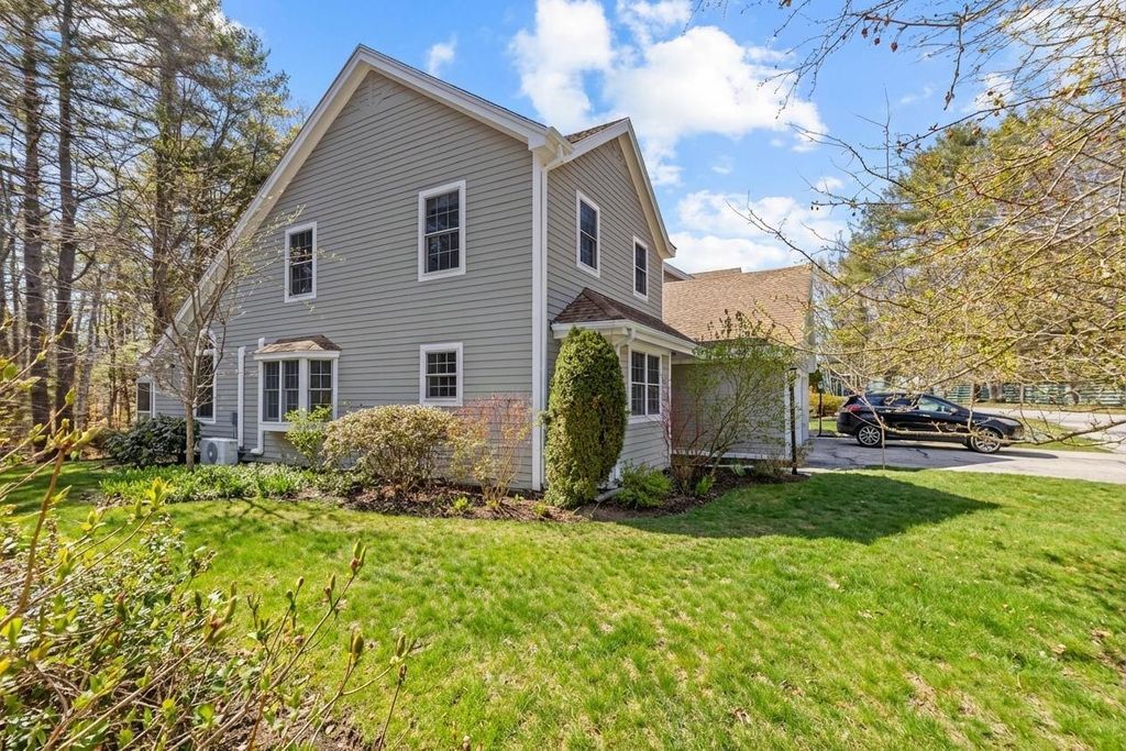 Photo of 30 Meadow Lane #8, Freeport, ME 04032 (MLS # 1656671)