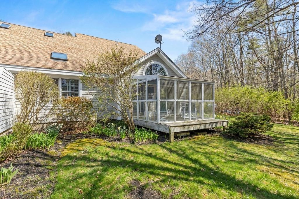 Photo of 30 Meadow Lane #8, Freeport, ME 04032 (MLS # 1656671)