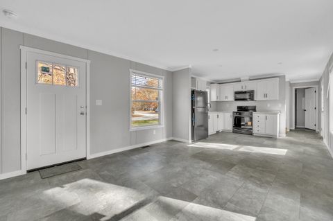 Photo of 40 Oakwood Street, Lyman, ME 04002 (MLS # 1641986)