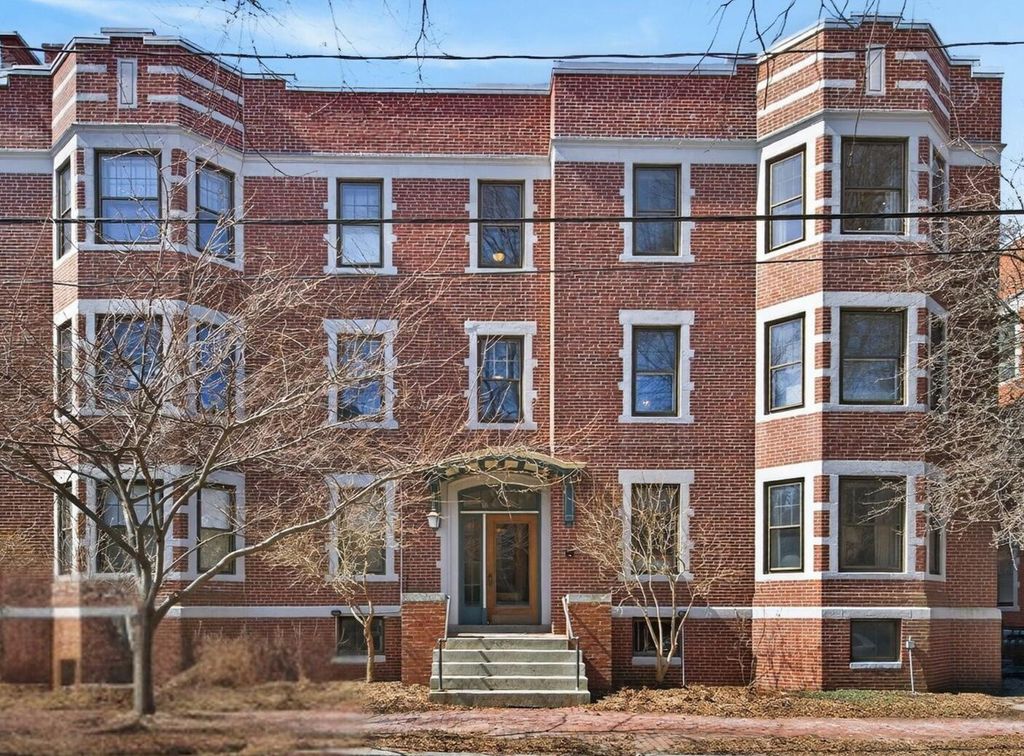 Photo of 122 Neal Street #3N, Portland, ME 04102 (MLS # 1655604)