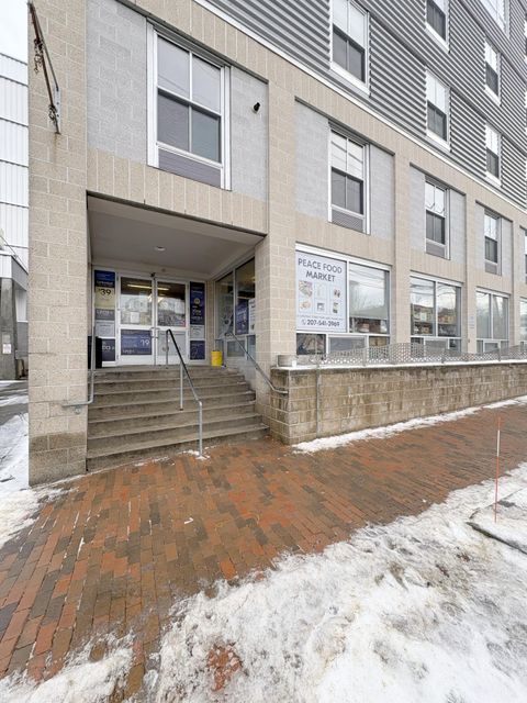 Photo of 21 Chestnut Street #2, Portland, ME 04101 (MLS # 1656614)