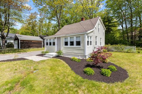 Photo of 63 Underwood Road, Falmouth, ME 04105 (MLS # 1654706)