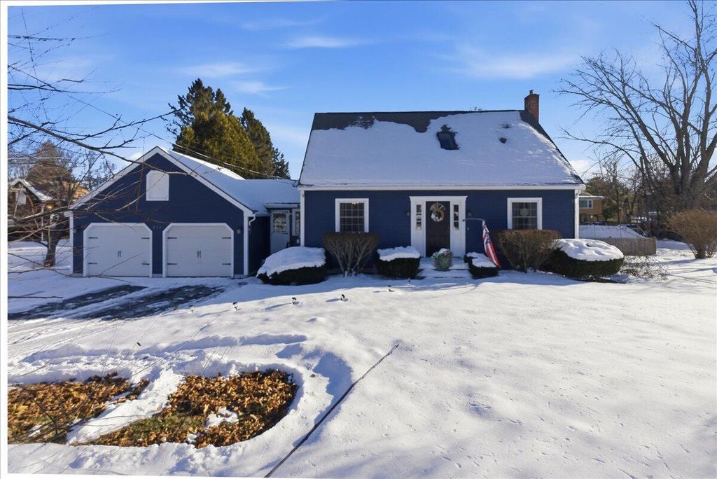 Photo of 216 Cook Street, Auburn, ME 04210 (MLS # 1646920)