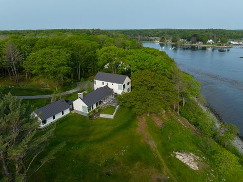 Photo of 4 Ice House Point, York, ME 03909 (MLS # 1626115)