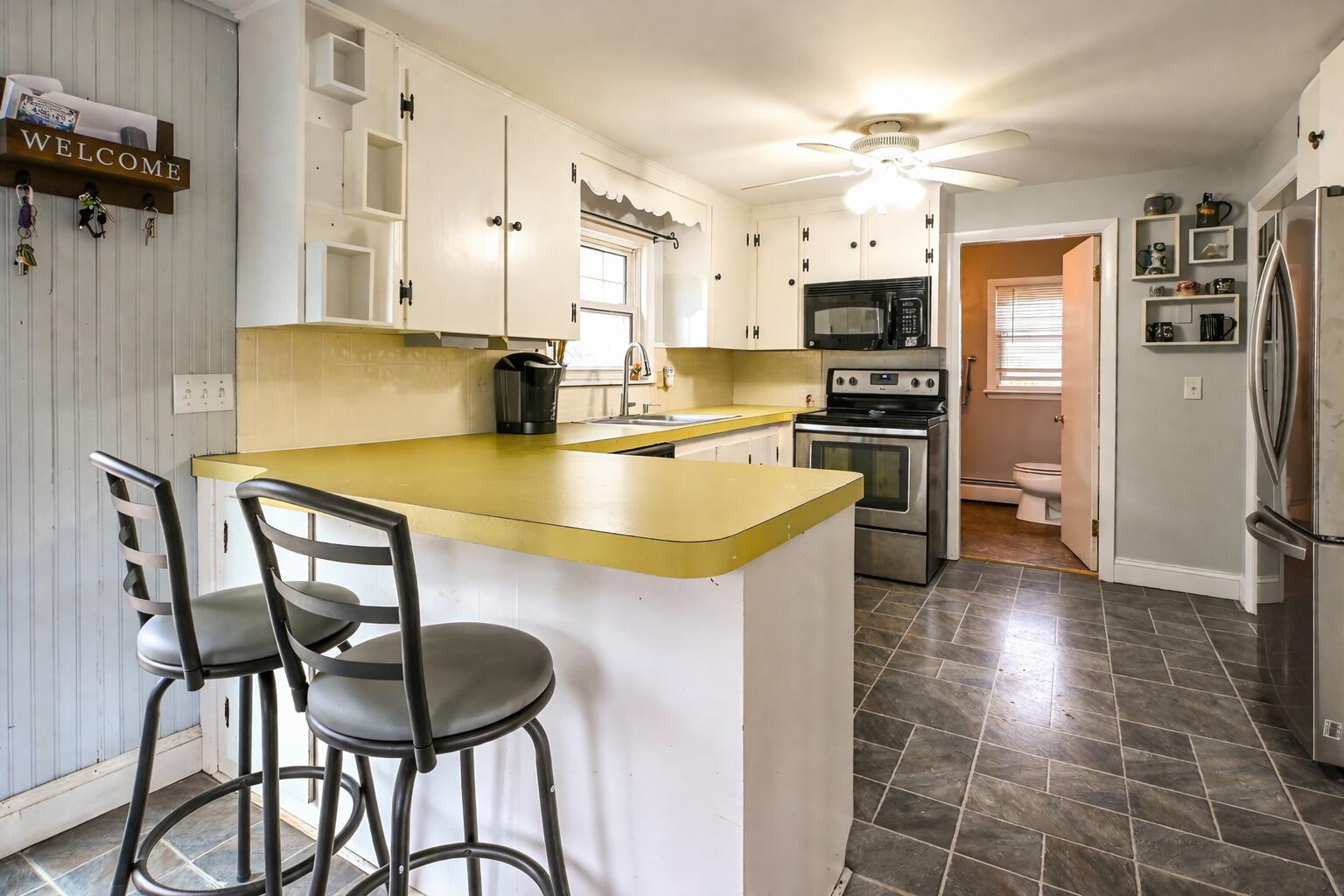 1104 Pequawket Trail