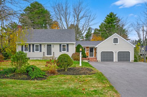 Photo of 676 Allen Avenue, Portland, ME 04103 (MLS # 1643826)