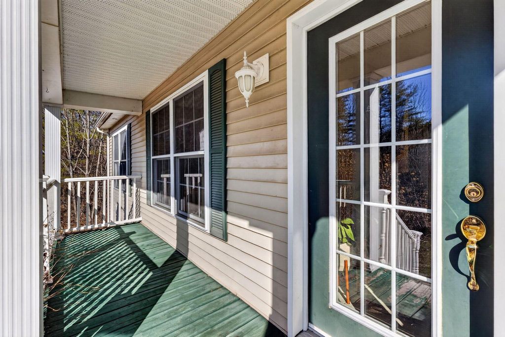 Photo of 384 Pond Road, Lewiston, ME 04240 (MLS # 1657377)