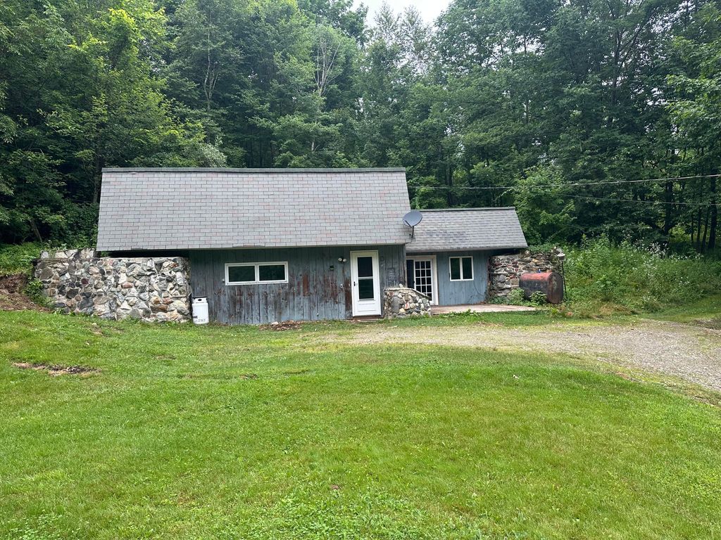 Photo of 118 Corson LN Ln, Farmington, ME 04938 (MLS # 1630315)
