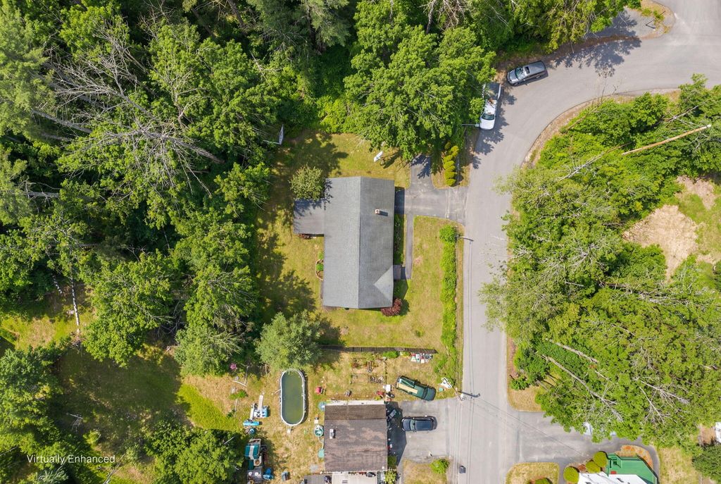 Photo of 58 Louise Avenue, Waterville, ME 04901 (MLS # 1656790)