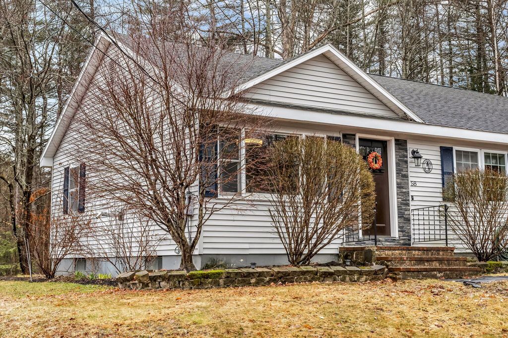 Photo of 58 Louise Avenue, Waterville, ME 04901 (MLS # 1656790)