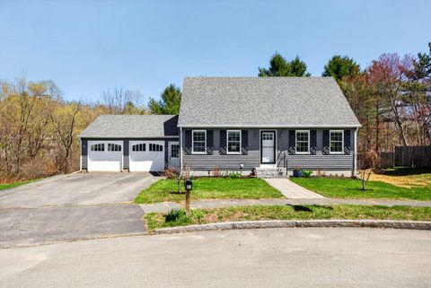 Photo of 65 Felicia Ln, Portland, ME 04103 (MLS # 1659682)