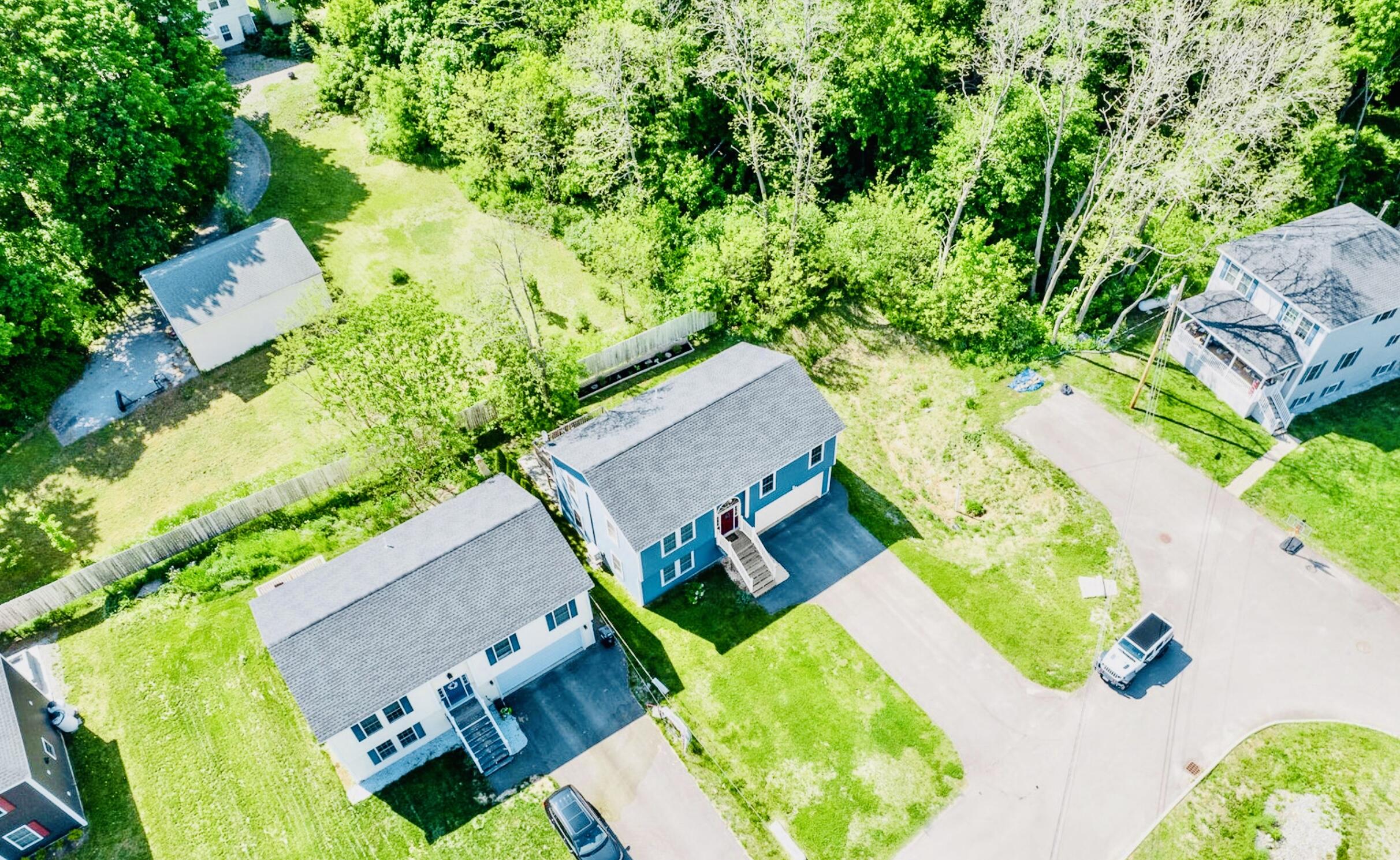 40 Ellis Court